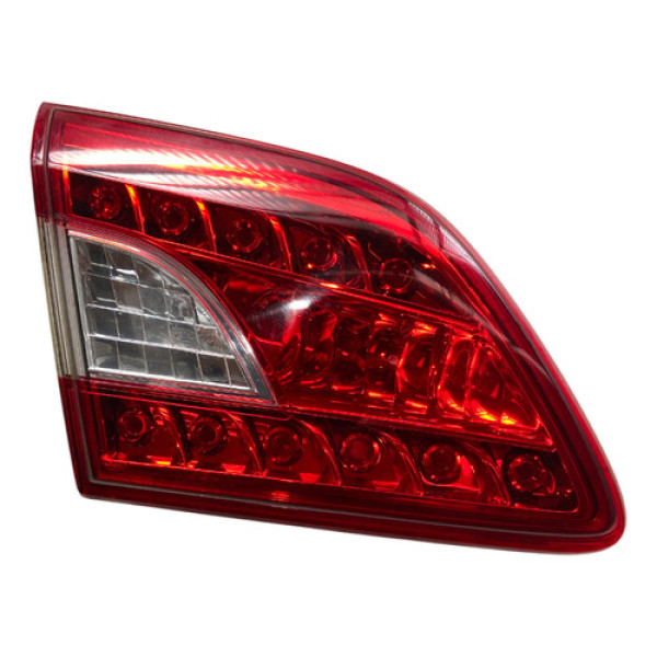 Lanterna Mala Traseira Esquerdo Sentra 2015 Com Avaria Esquerdo/motorista Vermelho