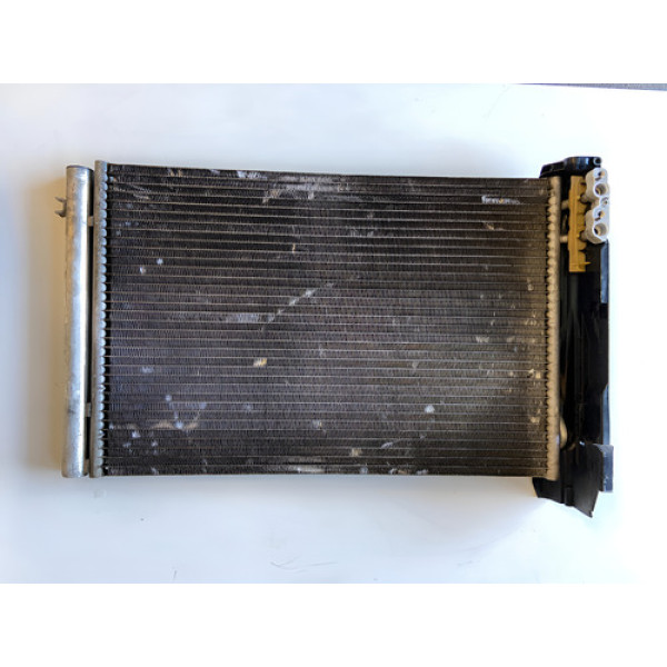 Condensador Do Ar Condicionado Bmw 2.0 2008 2009