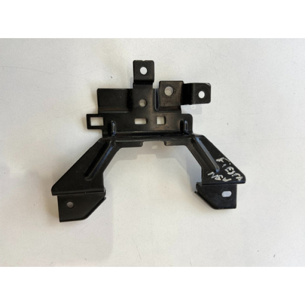 Suporte Trinco Do Capô Ford New Fiesta 2013 2015 2017 2019