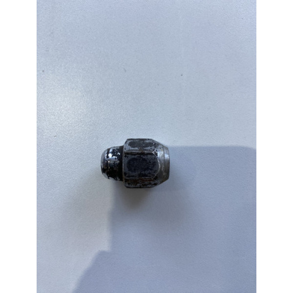 Porca De Roda Hyundai Hb20 I30 Tucson Ix35 Prateado