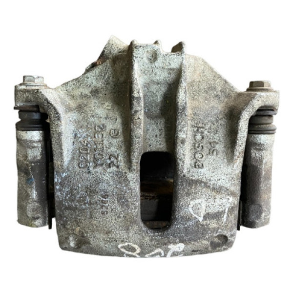 Pinça De Freio Dianteira Direita Peugeot 208 2016.