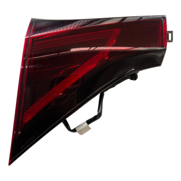 Lanterna Da Tampa T.d Nissan Kicks 1.6 2021 2022 Direito/passageiro Vermelho