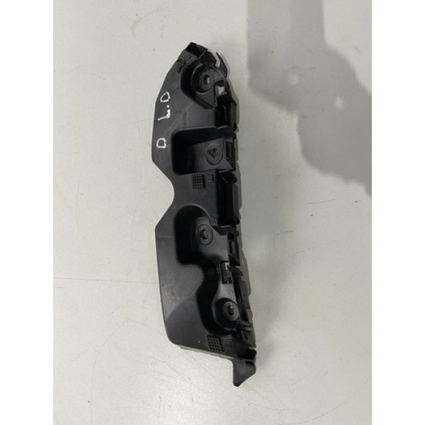 Suporte Guia Do Parachoque Dianteiro Direito Duster 2017 18