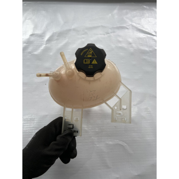 Reservatorio De Agua Radiador Toro 2.0 Diesel 2018 2019 2020