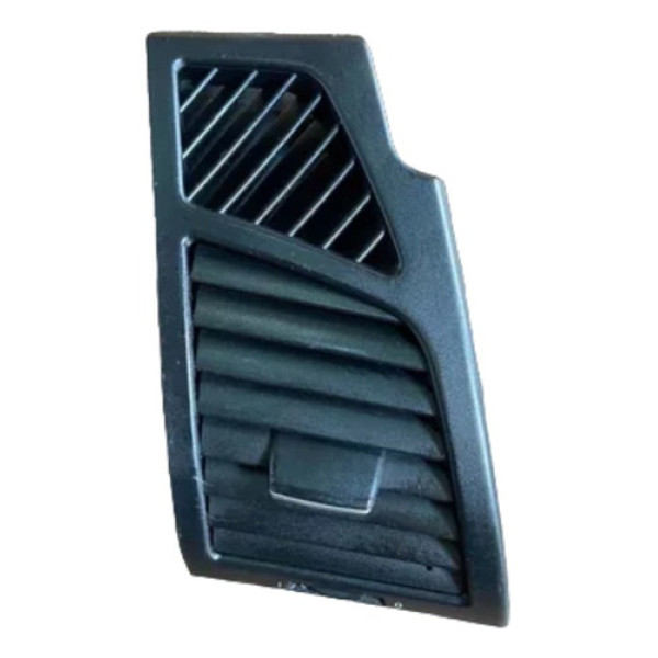 Difusor De Ar Lado Direito Bmw 120i 2009