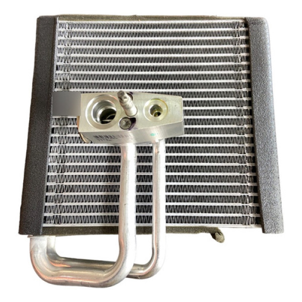 Evaporadora Ar Tracker 2014 A 2019 52437762