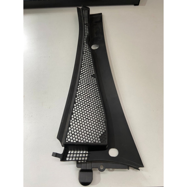 Grande Churrasqueira L.e  Peugeot 208 1.6 2016 2017 Preto Fosco