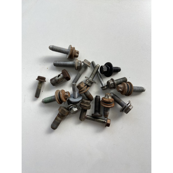 Kit 20 Parafusos Sortidos Automotivos 145