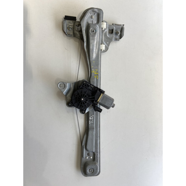 Maquina De Vidro Traseira Direita Spin 2013 2014