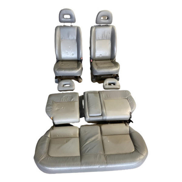 Jogo De Bancos Mitsubishi Airtrek 2.4 2007 2008