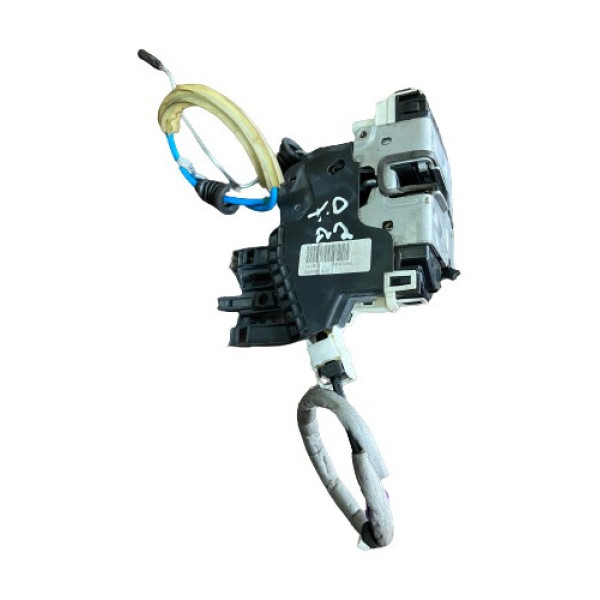 Fechadura De Porta Traseira Direita Mercedes A200 2014 2015