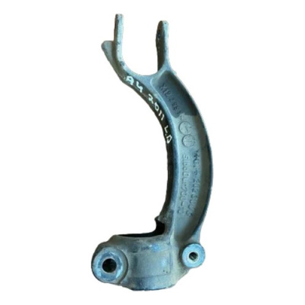 Suporte Do Amortecedor Dianteiro Direito Audi A4 2.0 2010