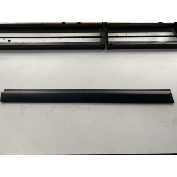 Friso Da Porta Dianteira Esquerda Citroen C4 2010 2011 Preto