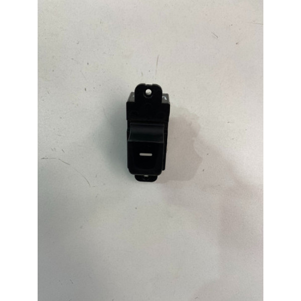 Botão Comando Do Vidro Traseiro Direito Veloster 1.6 2012
