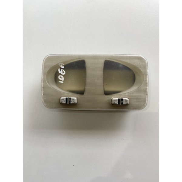 Luz De Teto Cortesia Fiat Idea Punto Linea 2012 2013