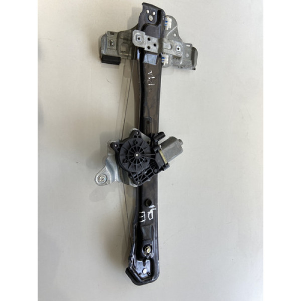 Maquina De Vidro Dianteira Esquerda Spin 2013 2014