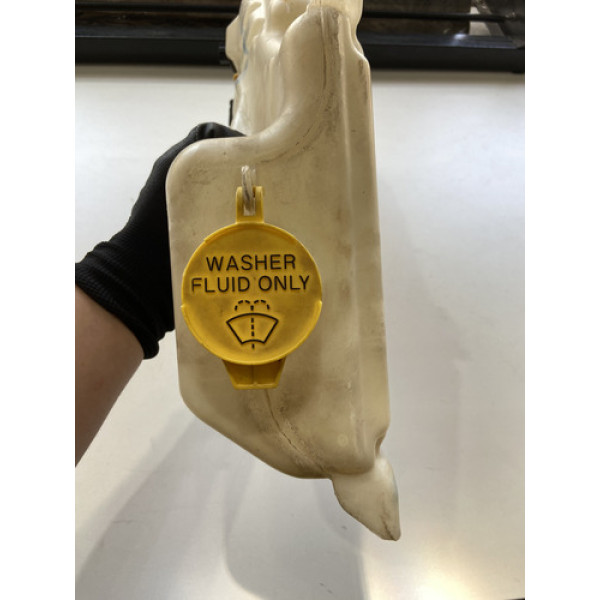 Reservatorio De Água Parabrisa Freemont 2.4 2012 2013