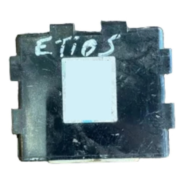 Modulo De Alarme Toyota Etios Código: Pzv75-14011