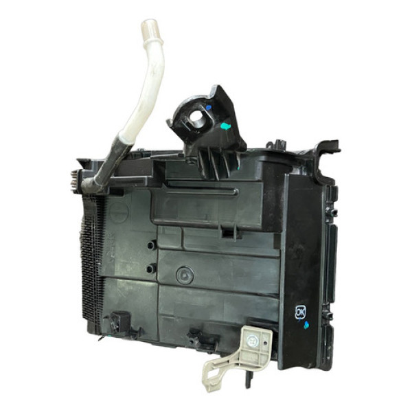 Caixa De Ar Condicionado Toyota Corolla 2012