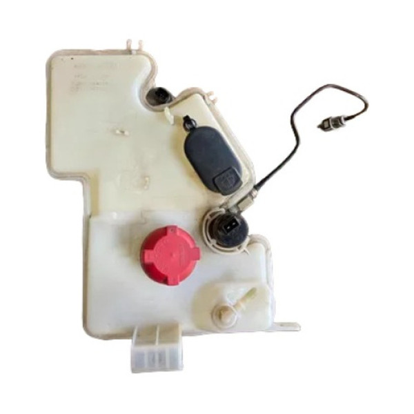 Reservatorio Partida Frio De Agua Parabrisa Renault Kwid 