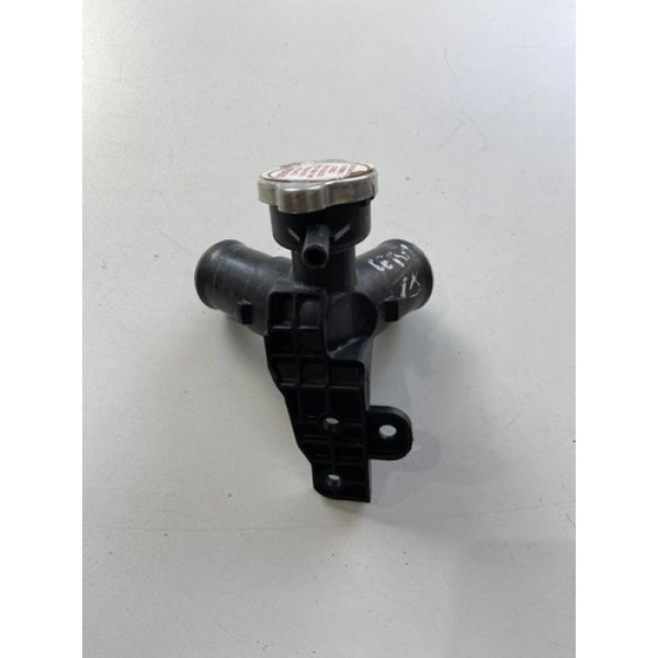 Flange Da Agua Radiador Kia Cerato 1.6 16v 2017 2018