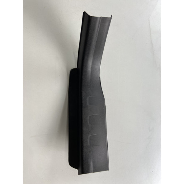 Soleira Dianteira Direita Suzuki Grand Vitara 2014 2015 Preto