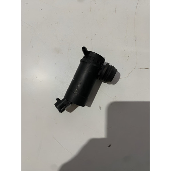 Bomba Reservatório Parabrisa Toyota Corolla 2015 2016 2017 Preto