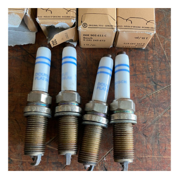 Vela De Ignição Vw 06k905611c Passat Golf