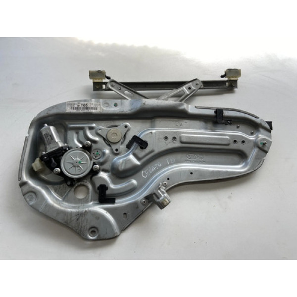 Maquina De Vidro Traseira Direita Kia Cerato 2011 2012