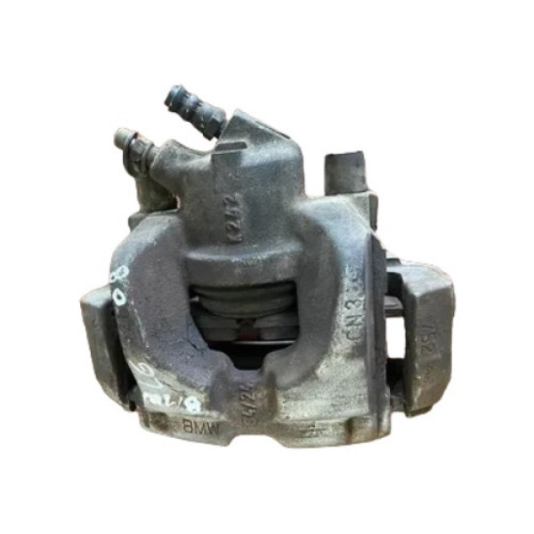 Pinça De Freio Dianteira Esquerda Bmw 120i 2009 2010