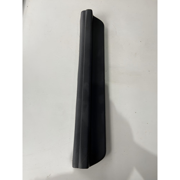 Soleira Da Porta Dianteira Esquerda Hyundai I30 2.0 2011 Preto