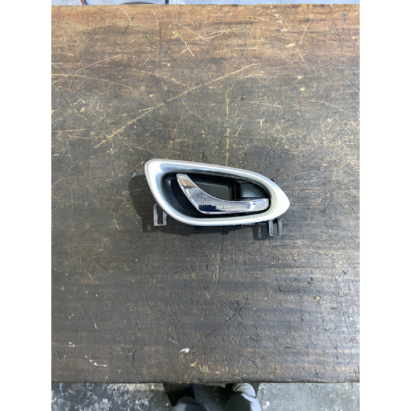 Maçaneta Interna D.d Nissan Sentra 2.0 2014 2015 Dianteira