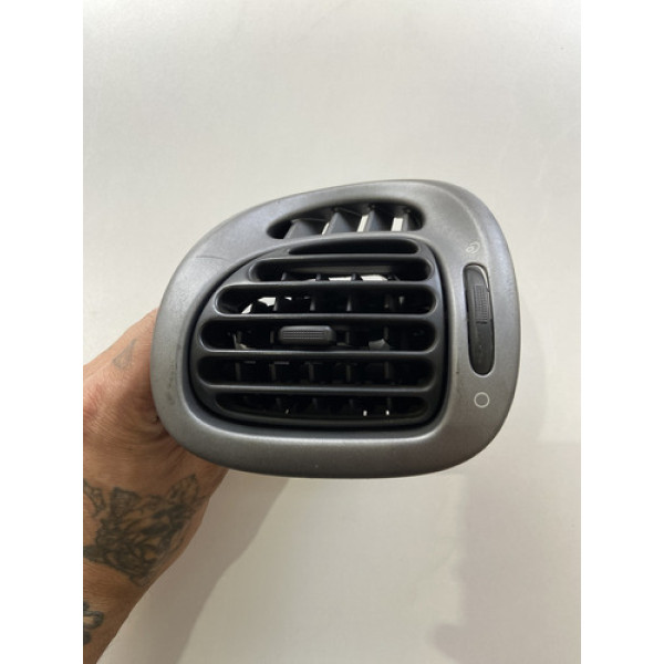 Difusor Ar Lado Esquerdo Xsara Picasso 2010/2011 9631280177
