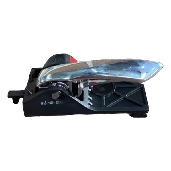 Maçaneta Interna Traseiro Esquerda Suzuki Vitara 2017 2018 - Traseira