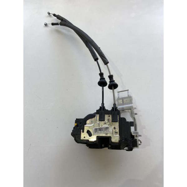 Fechadura Interna Dianteira Direita Azera 2010/2011