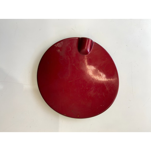 Tampa Portinhola Tanque New Fiesta Hatch 2013-2019 Vermelho