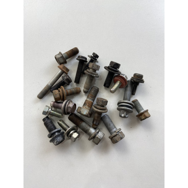 Kit 20 Parafusos Sortidos Automotivos 141