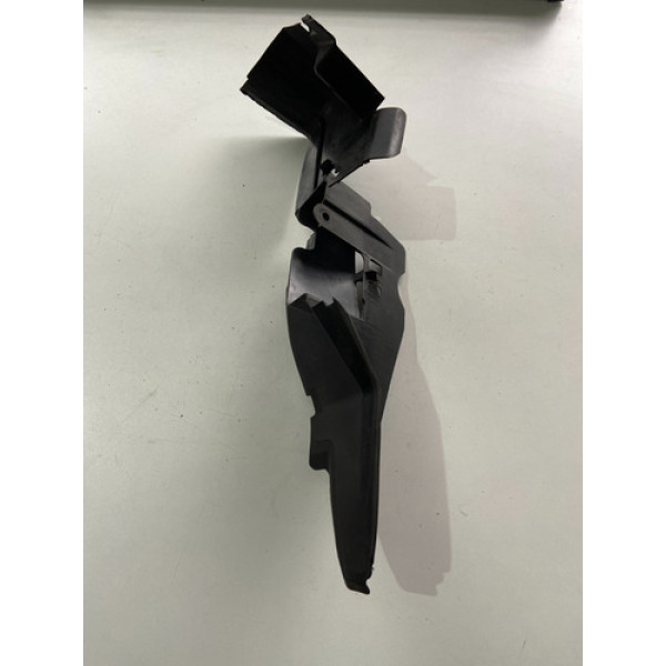 Defletor Ar Radiador Direito Focus 2014 2015 2016