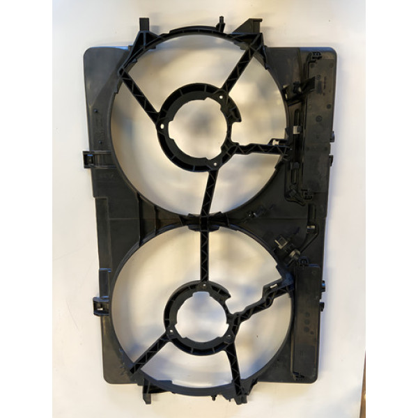 Defletor Ventoinha Radiador Audi A4 2.0 2010 2011 2012