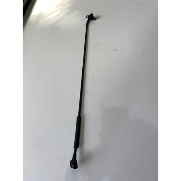 Haste Vareta Do Capô Hyundai Veloster 1.6 2012