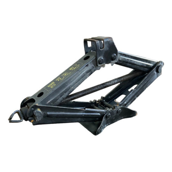 Macaco Nissan Kicks 2020