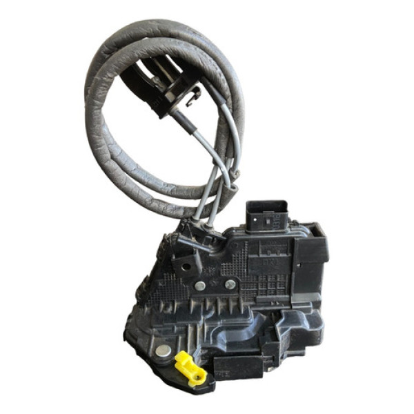 Fechadura Da Porta Dianteira Direita Cerato 2018.