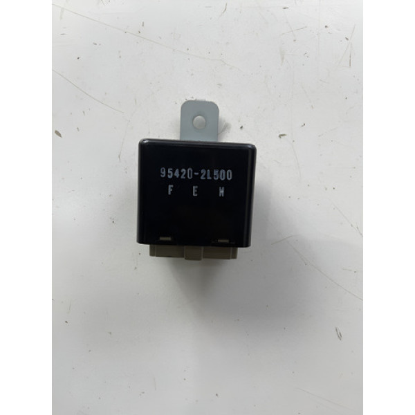 Módulo Relé Limpador Hyundai I30 2.0 2010 2011 Preto