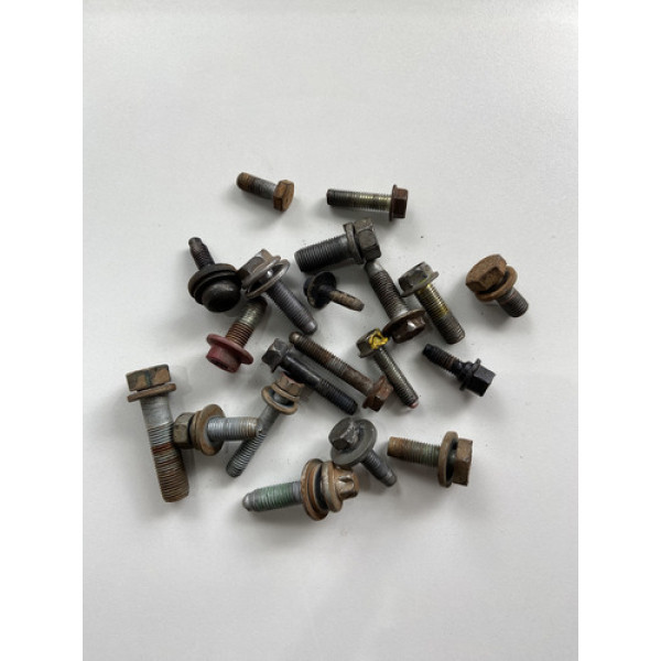 Kit 20 Parafusos Sortidos Automotivos 146