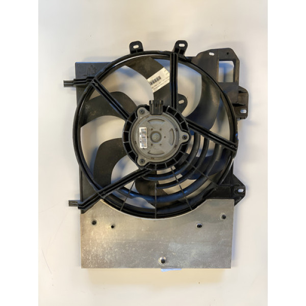 Ventoinha Defletor Do Radiador Citroen Ds3 1.6 Turbo 2014