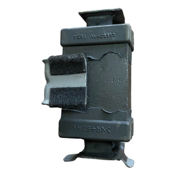 Contra Peso Interno Da Tampa Traseira Hilux Sw4 2021 2022