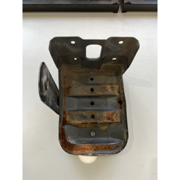 Suporte Bateria Fiat Freemont 2.4 2012 2013 Cinza