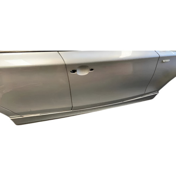 Spoiler Caixa De Ar Direita Bmw 120 2009 2010 Prateado