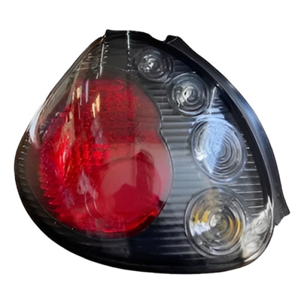 Lanterna Traseira Esquerda Geely Gc2 2015 Esquerdo Vermelho