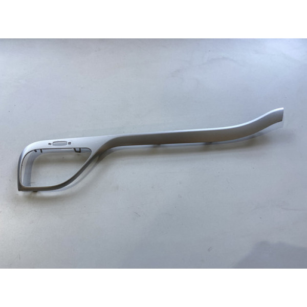 Moldura Difusor Esquerdo Fiat Freemont 2.4 2011 2012